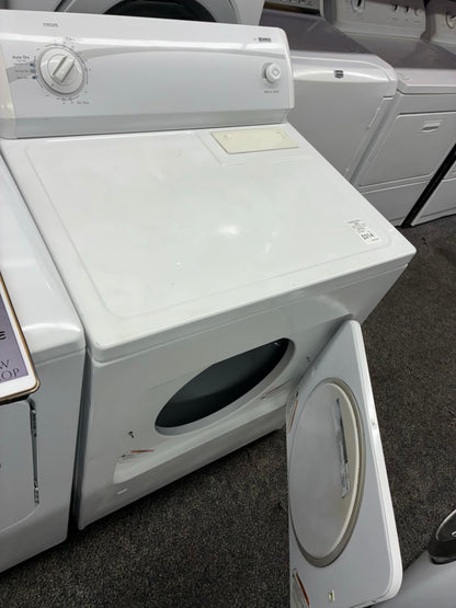 Kenmore gas dryer 27” large capacity white