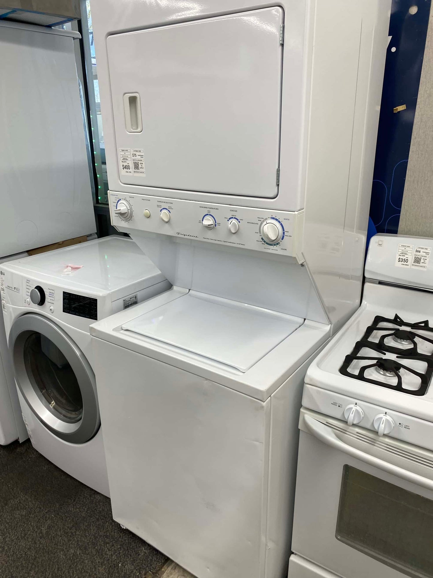 Item: #LC95C Frigidaire laundry center  washer and dryer set GAS stackable 27”