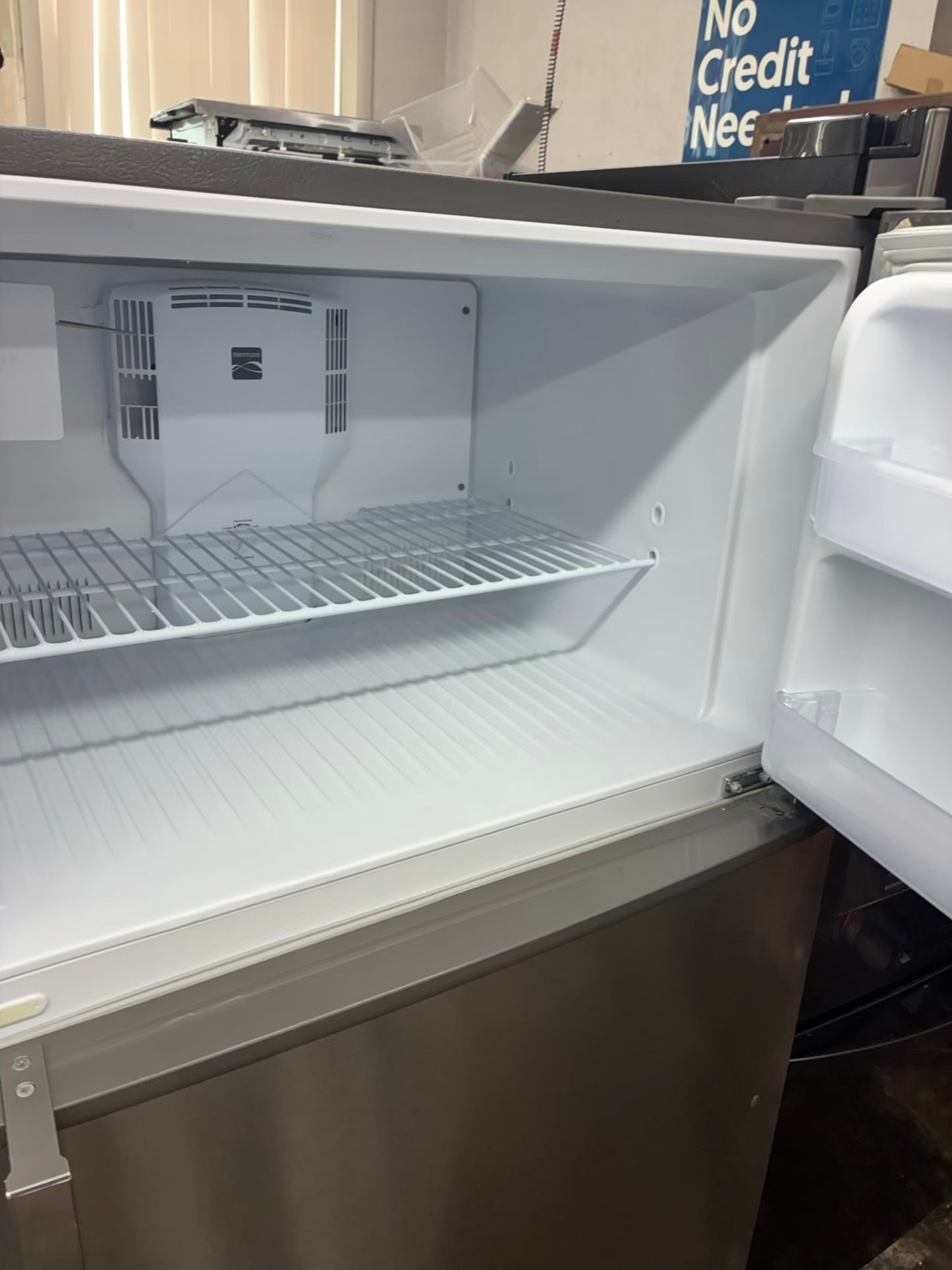 Kenmore top freezer refrigerator stainless steel 33”
