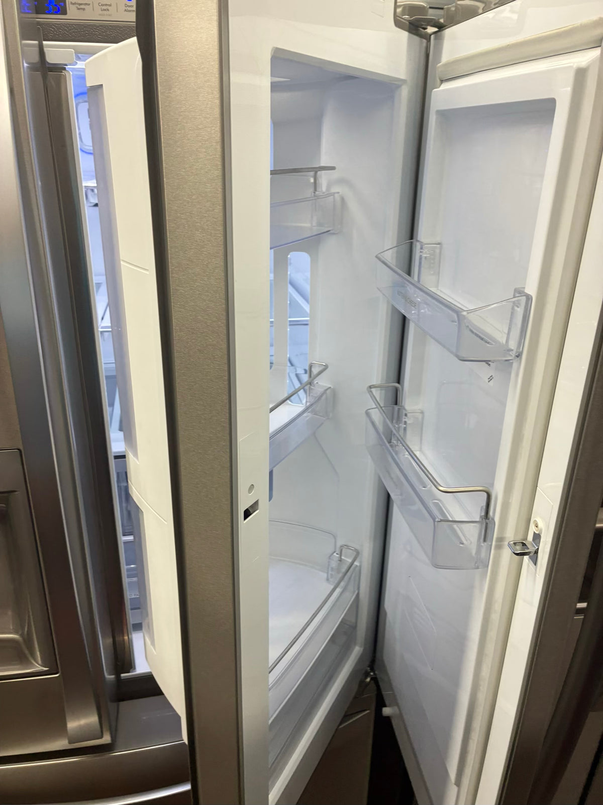 Kenmore French door refrigerator stale stainless steel 36” ice maker water dispenser