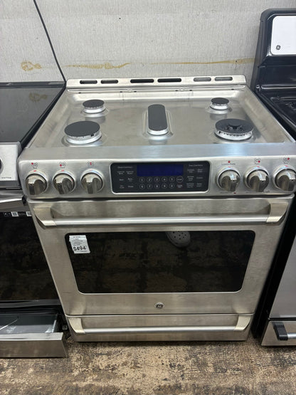 GE Dual fuel Range Stainless Steel 5 Burners 30”