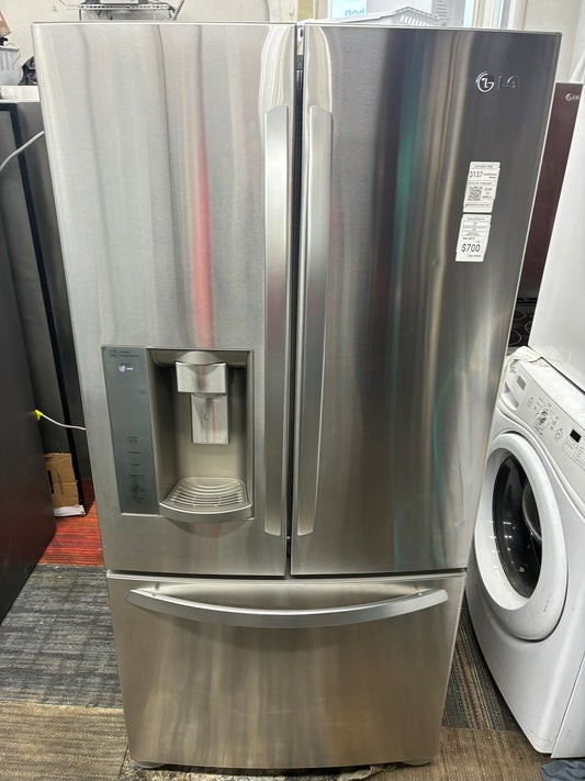 LG French door refrigerator slate stainless steel 33”