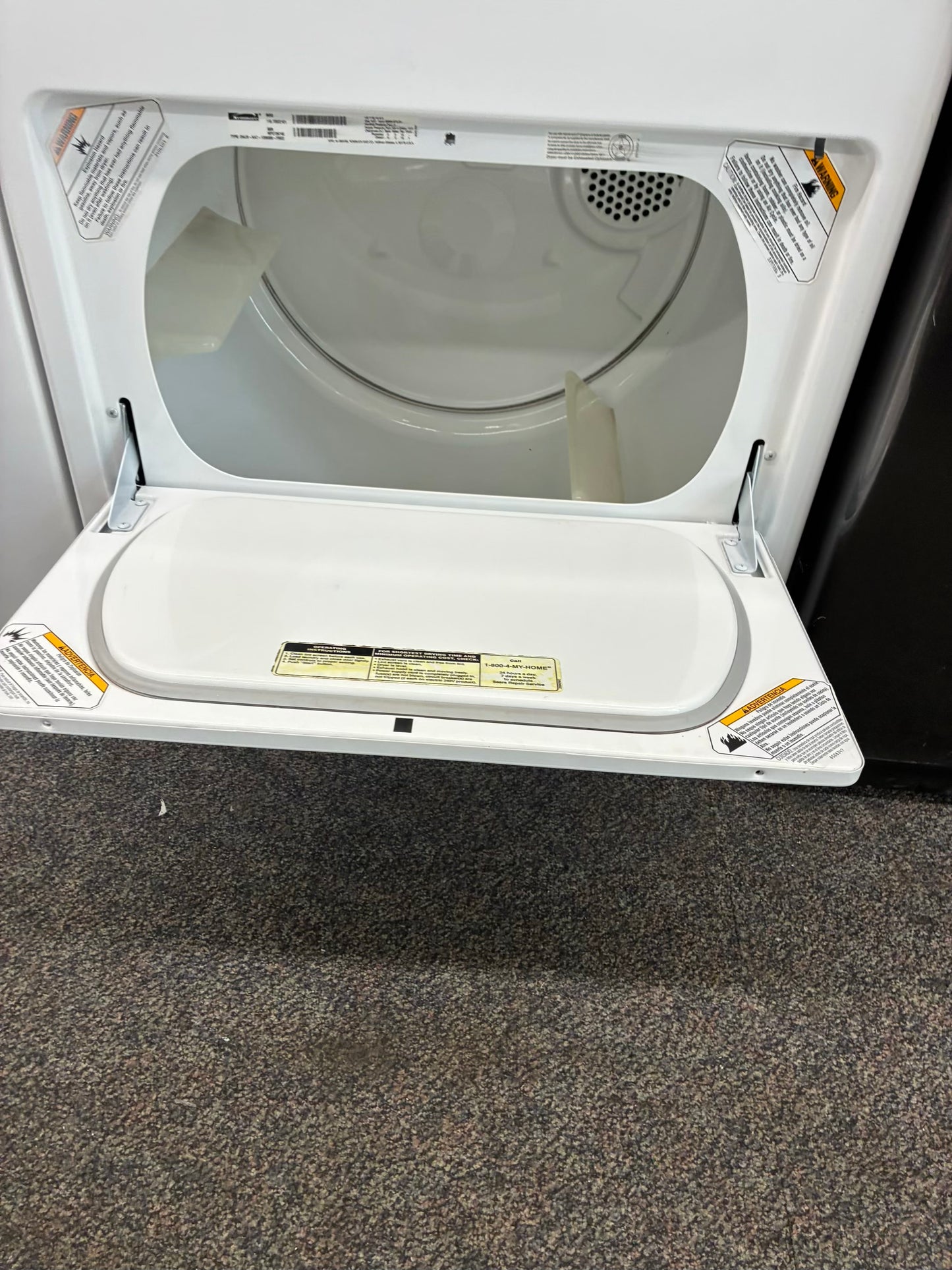 KENMORE WASHER N DRYER TOP LOAD GAS 27”