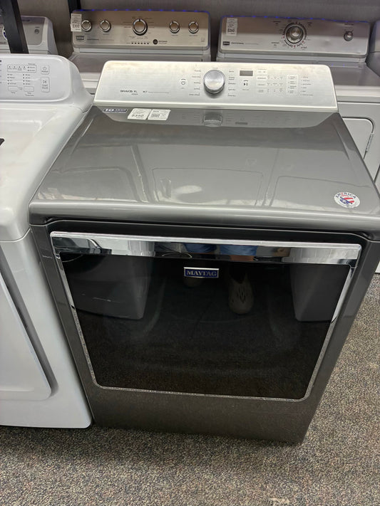 Maytag Bravos XL dryer electric 220v large capacity 29” Gray color