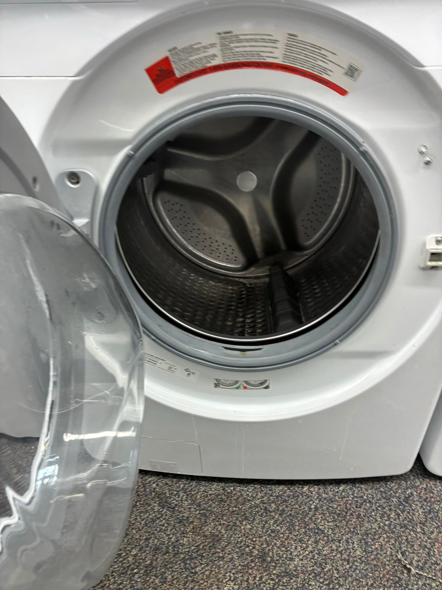 Samsung electric washer and dryer 27” front load