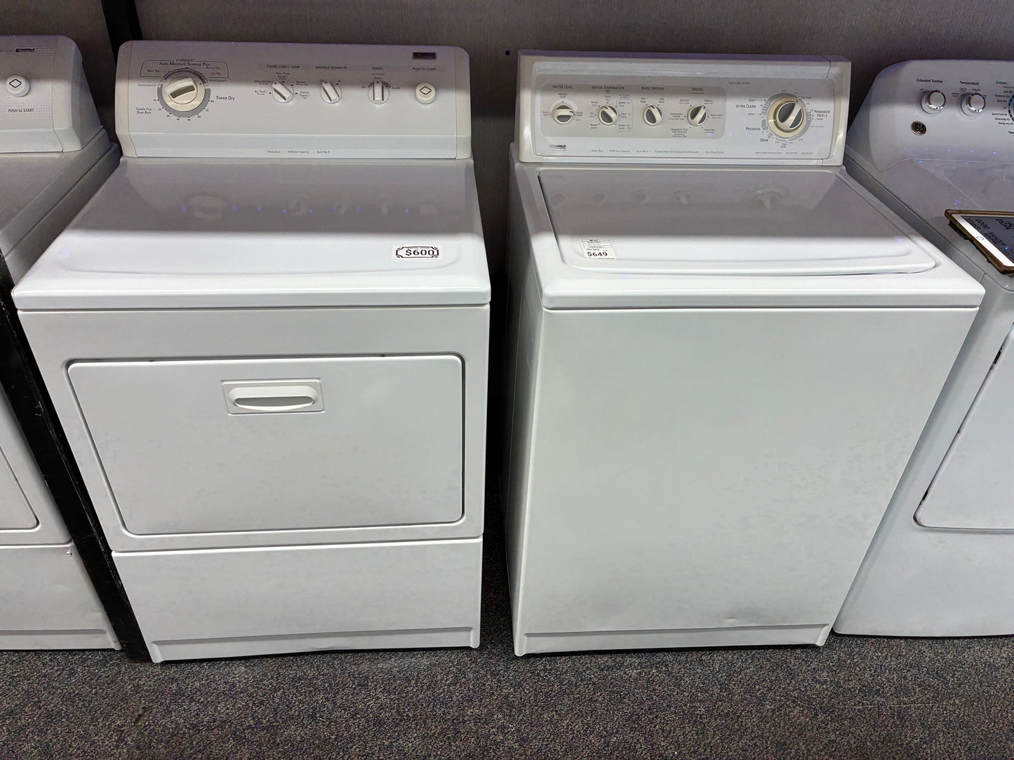 KENMORE WASHER N DRYER TOP LOAD GAS 27”