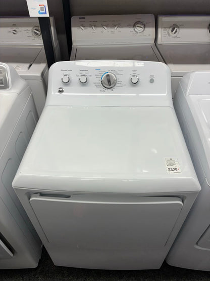 GE electric dryer 27” large capacity white