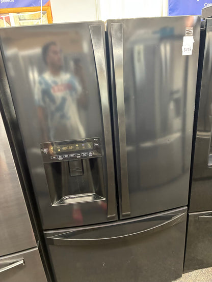 Kenmore French door refrigerator stale stainless steel 36” ice maker water dispenser COUNTER DEPTH