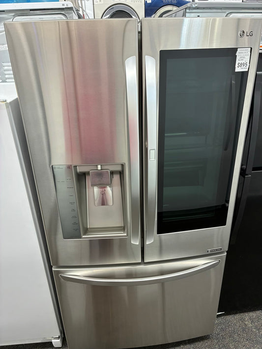 LG French door refrigerator stainless steel 36” ice maker water dispenser show case