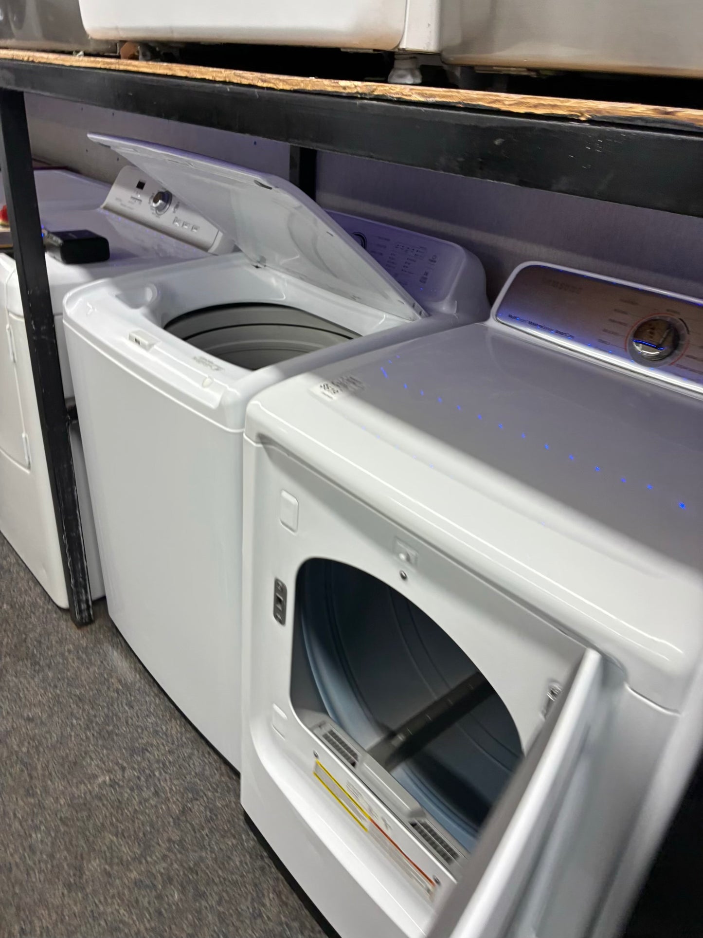 SAMSUNG WASHER N DRYER TOP LOAD ELECTRIC 27” SIDE BY SIDE LARGE CAPACITY