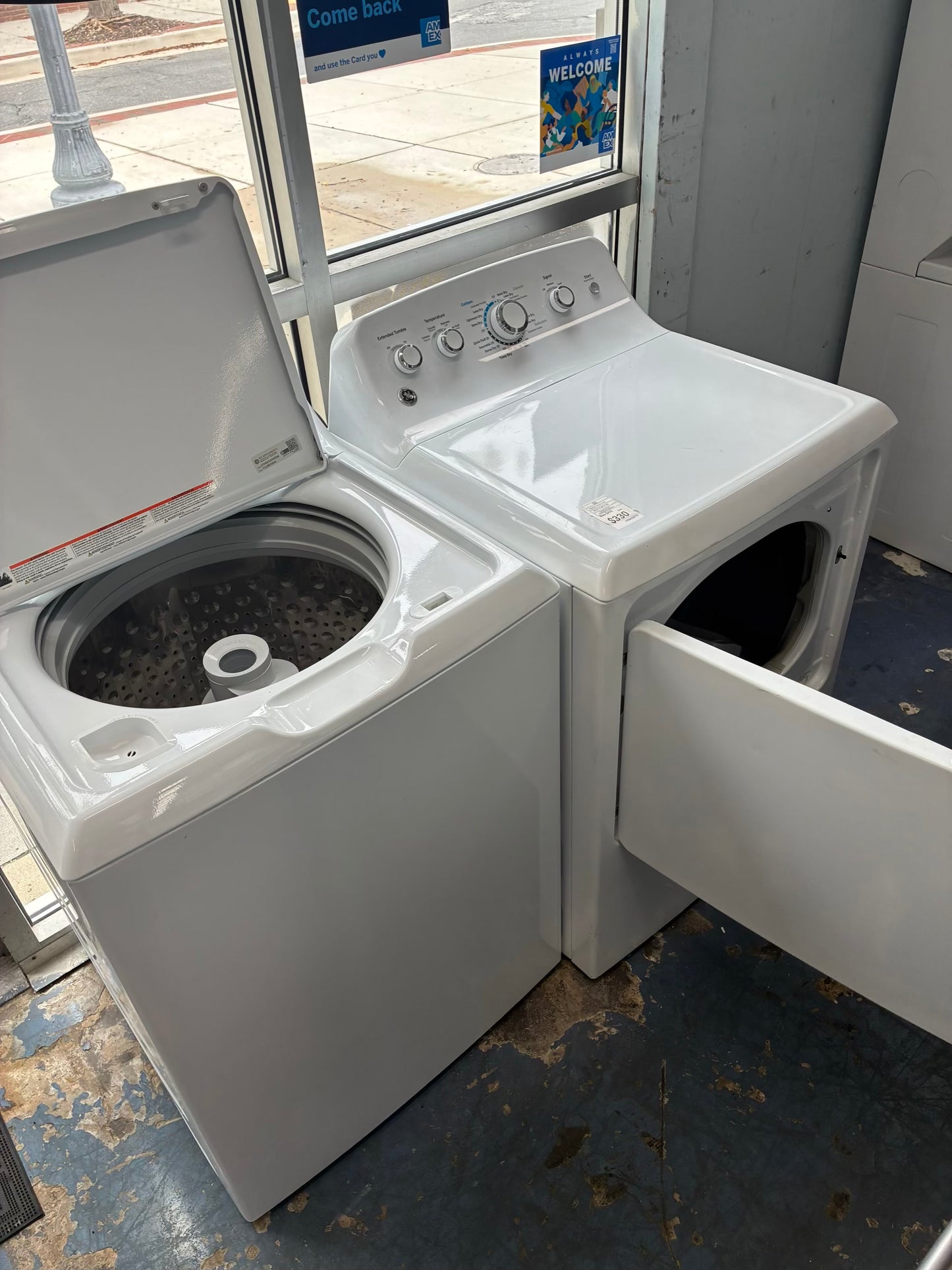 GE electric washer 27” and dryer 27” top load