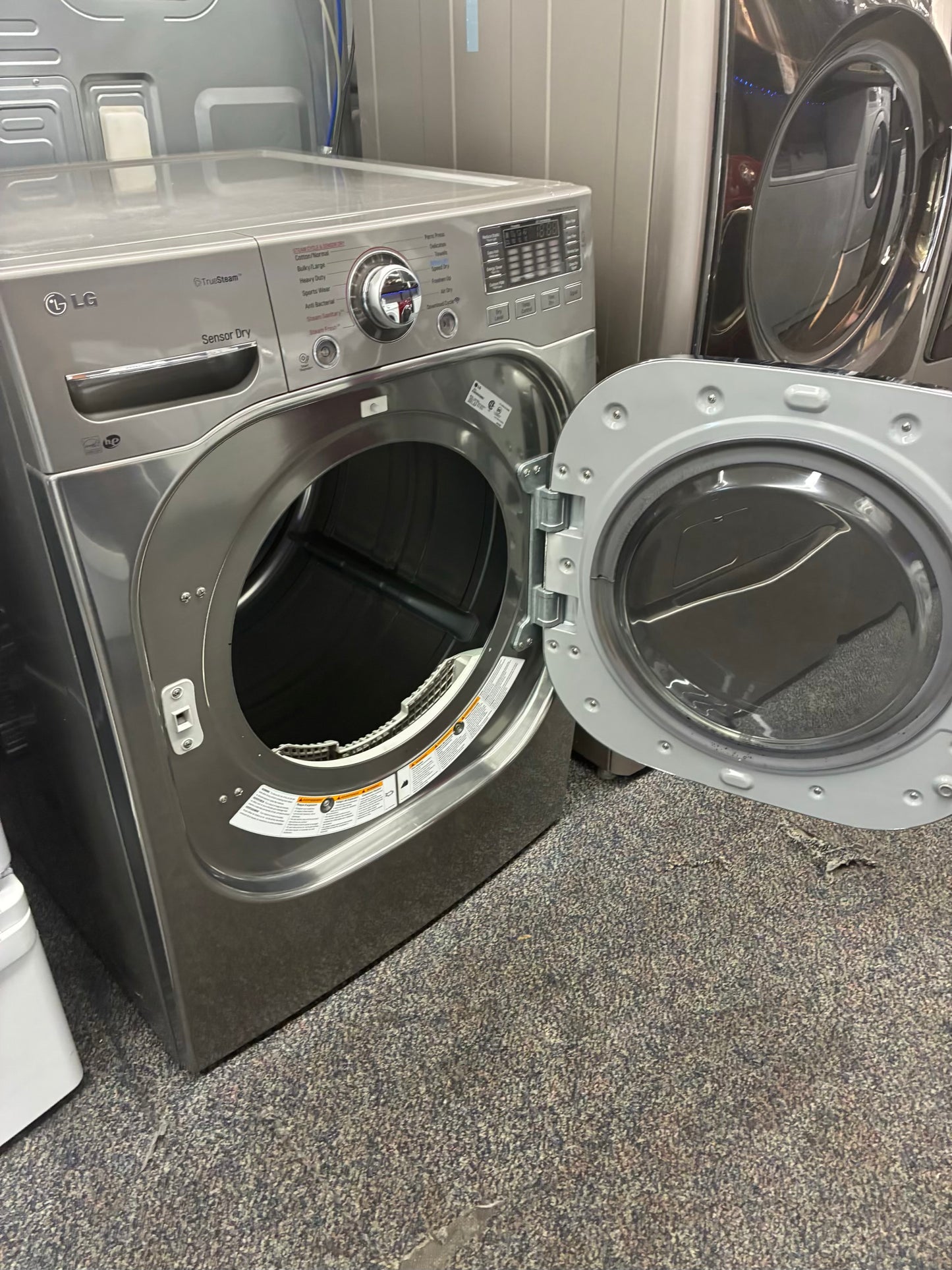 LG Electric Dryer 27” front load