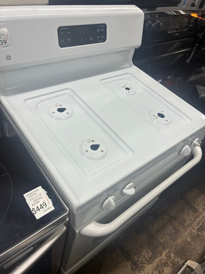 GE Gas Range beige color  4 Burners 30”