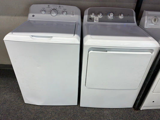 GE electric washer and dryer 27” large capacity