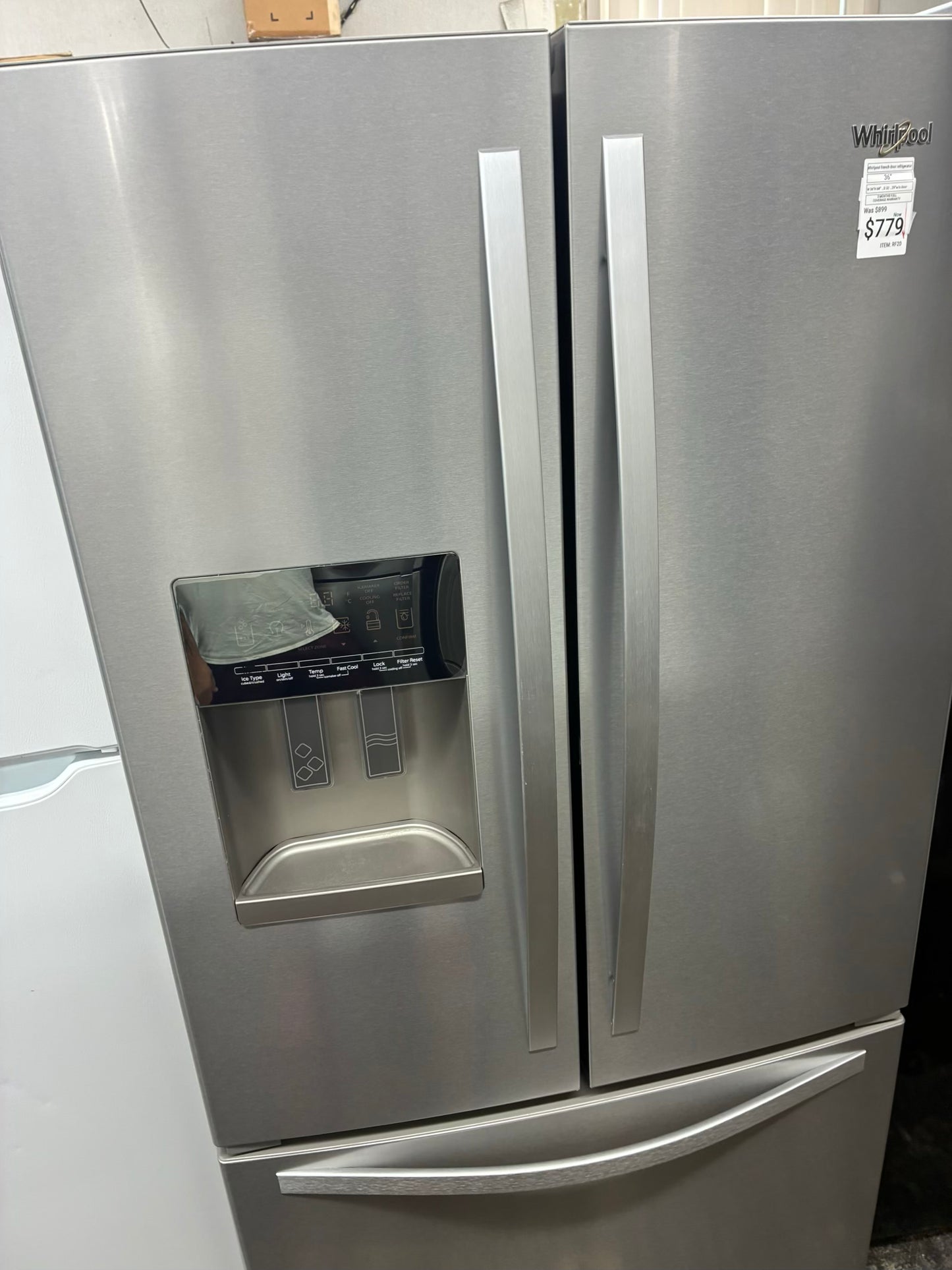 Whirlpool French door refrigerator stale stainless steel 36” ice maker water dispenser