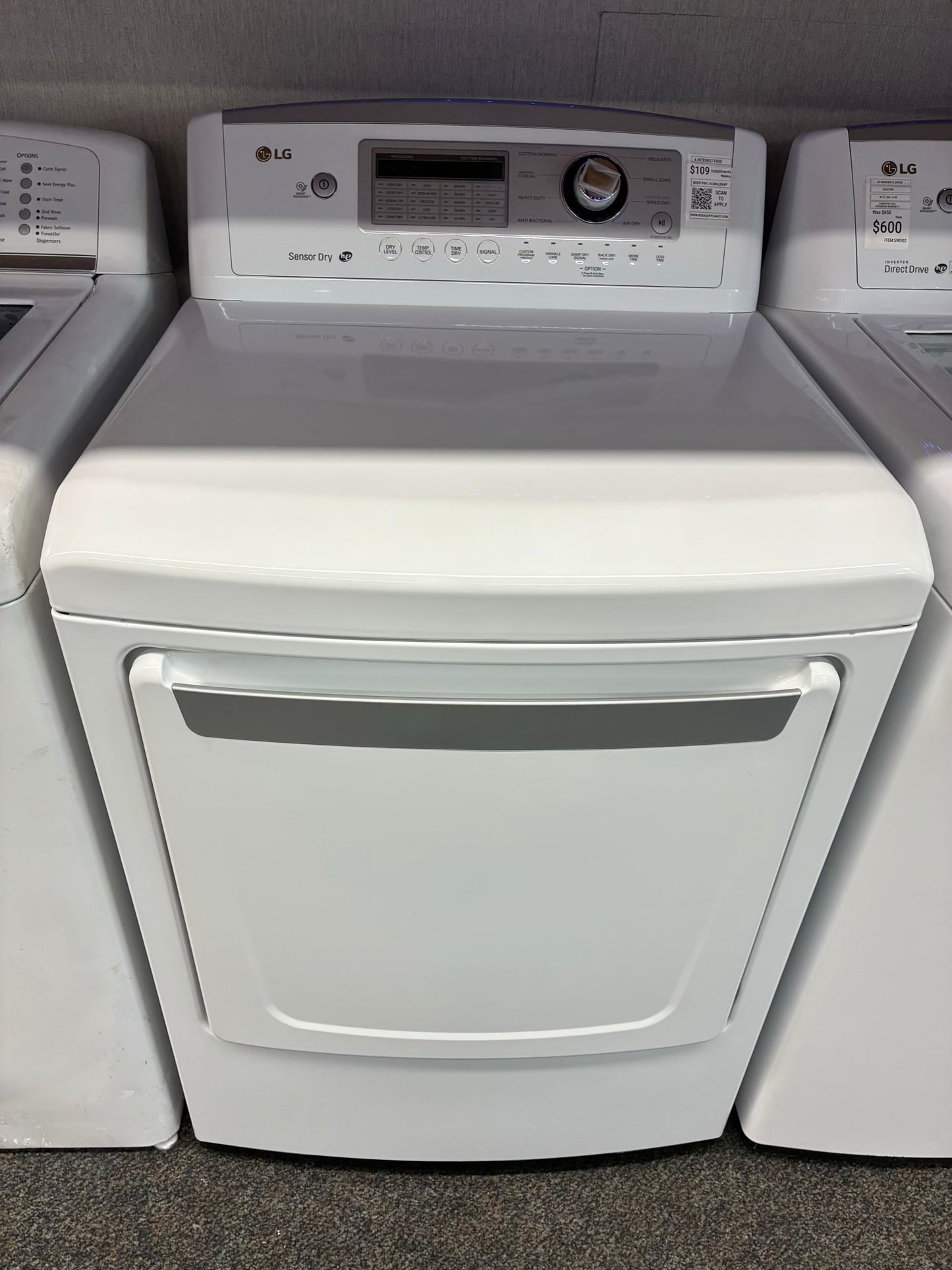 LG electric washer and dryer 27” large capacity