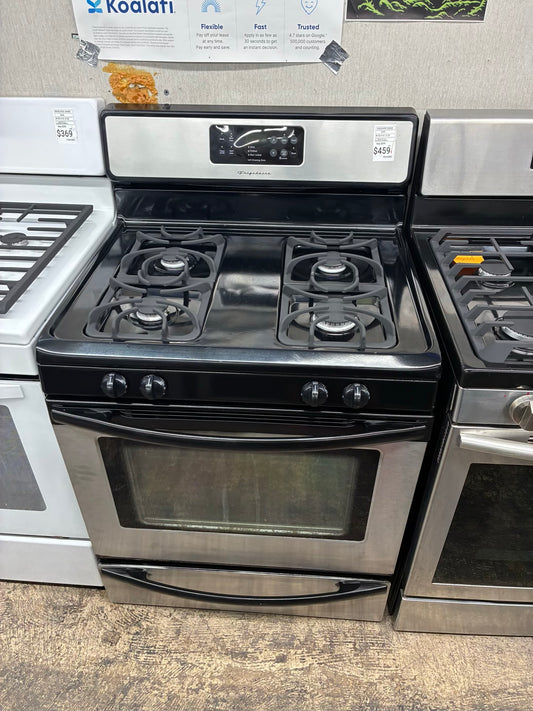 Frigidaire Gas Range Stainless Steel 4 Burners 30”