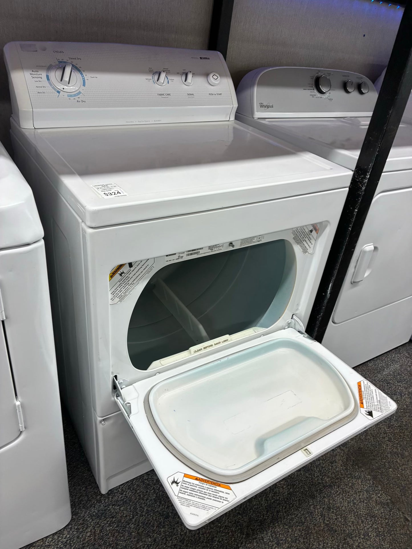 Kenmore gas dryer 27” large capacity white