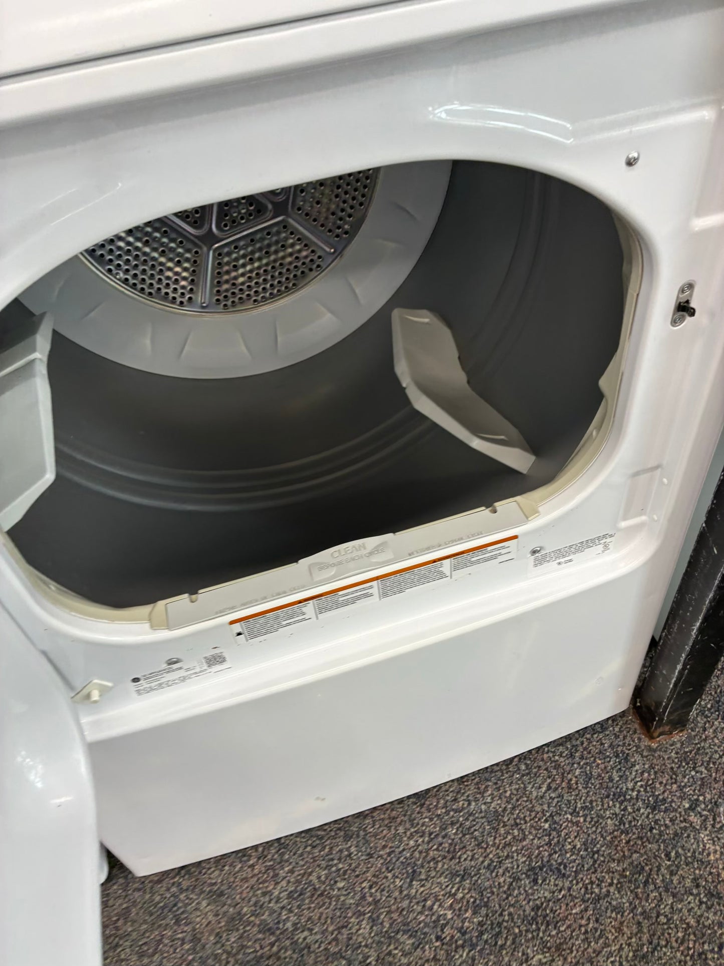 GE WASHER N DRYER TOP LOAD GAS 27”