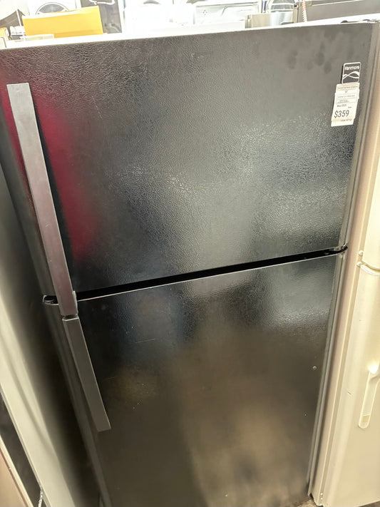 Kenmore Top Freezer Refrigerator 30” black