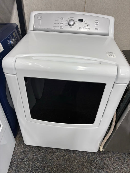 Kenmore electric dryer 29” large capacity