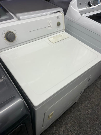Roper electric dryer 29” large capacity