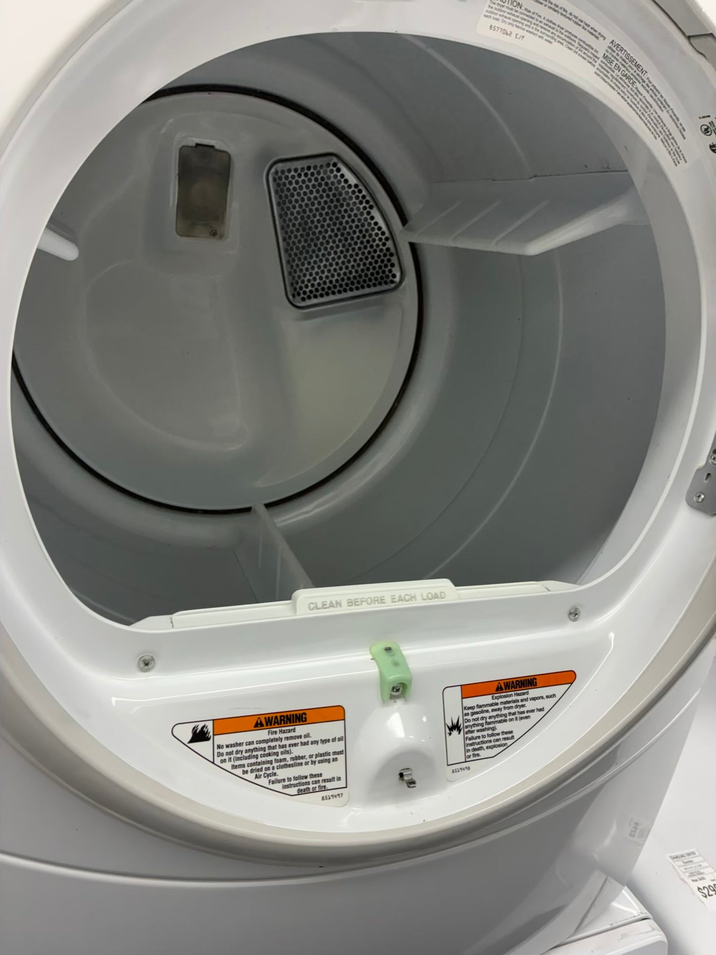 Whirlpool Electric Dryer 27” white front load