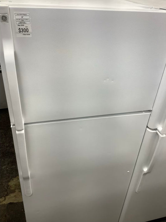 White GE Top Freezer Refrigerator