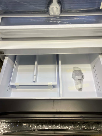 ITEM: RF833 Samsung 31 cu. ft. Mega Capacity 4-Door French Door Refrigerator with Dual Auto Ice Maker in Stainless Steel 36”