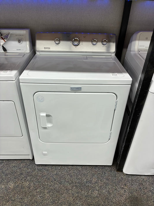 Maytag gas dryer 29” large capacity white