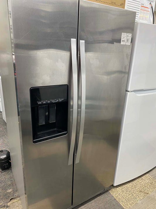 - ITEM: #RF84B  Whirlpool side x side refrigerator 36” stainless steel