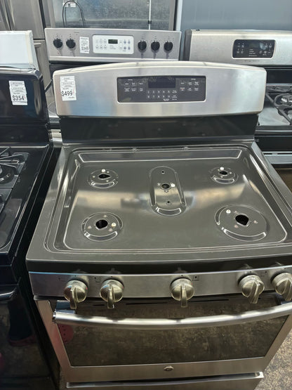 GE Gas Range Black 5 Burners 30”