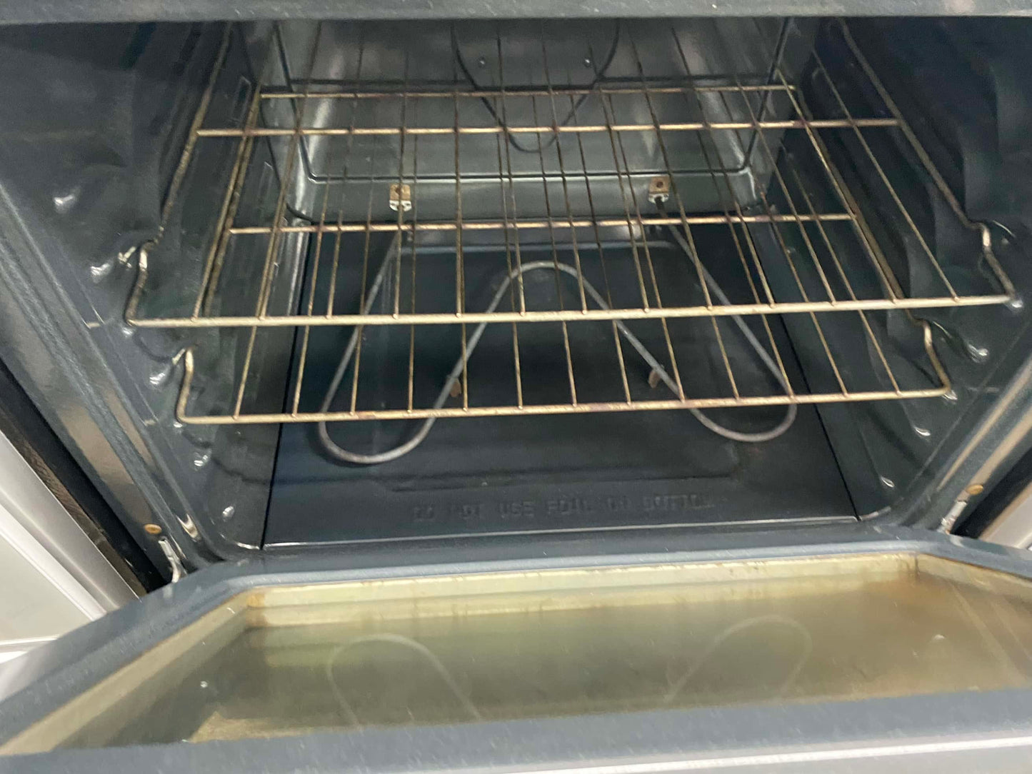 Item: #GR74C  Frigidaire electric range 4 burner  black 30 in