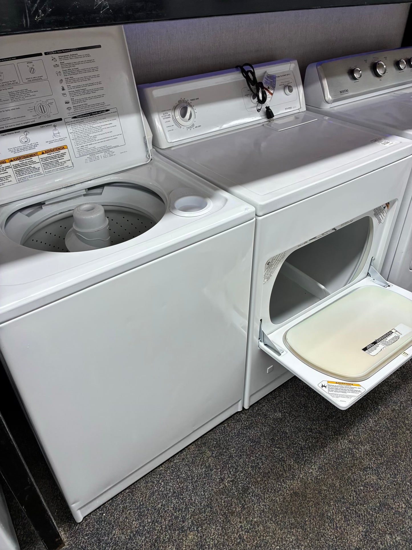Kenmore gas washer 27” and dryer 29” top load