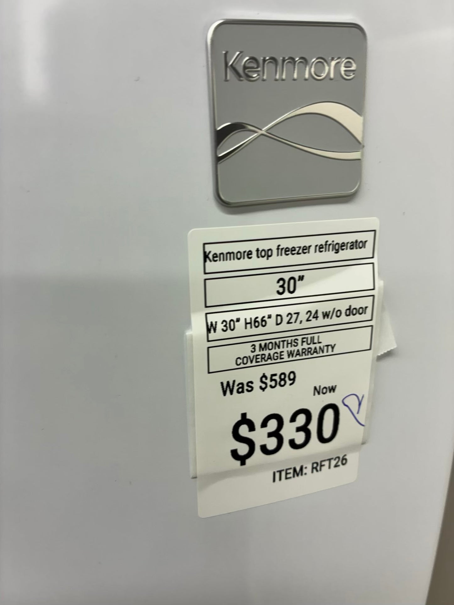 Kenmore top freezer refrigerator white 30”