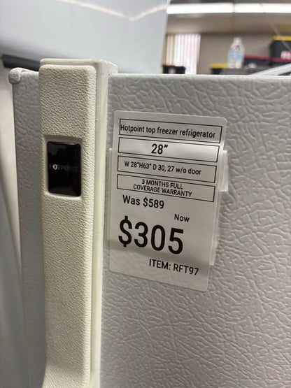 Hotpoint top freezer refrigerator white 28”