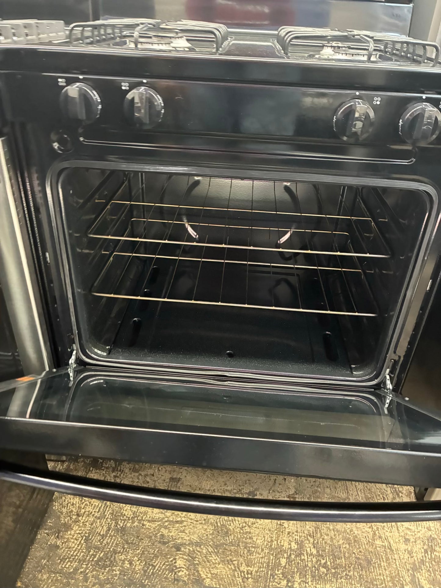AMANA Gas Range Stainless Steel 4 burners 30”