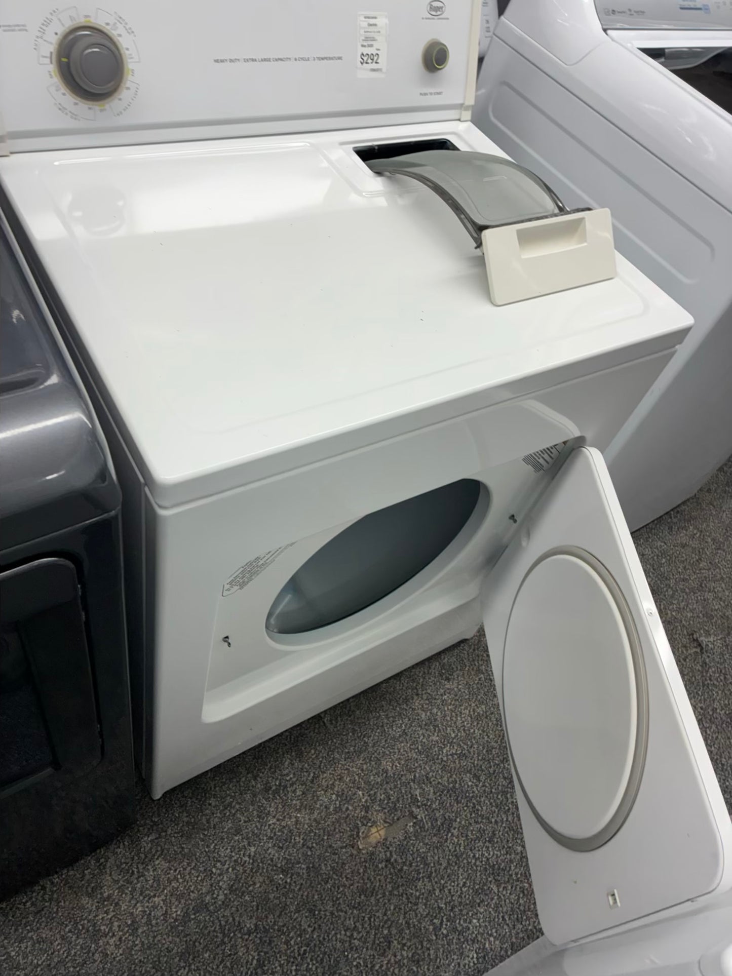 Roper electric dryer 29” large capacity