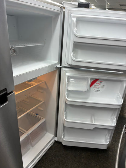 Frigidaire top freezer refrigerator black 30”