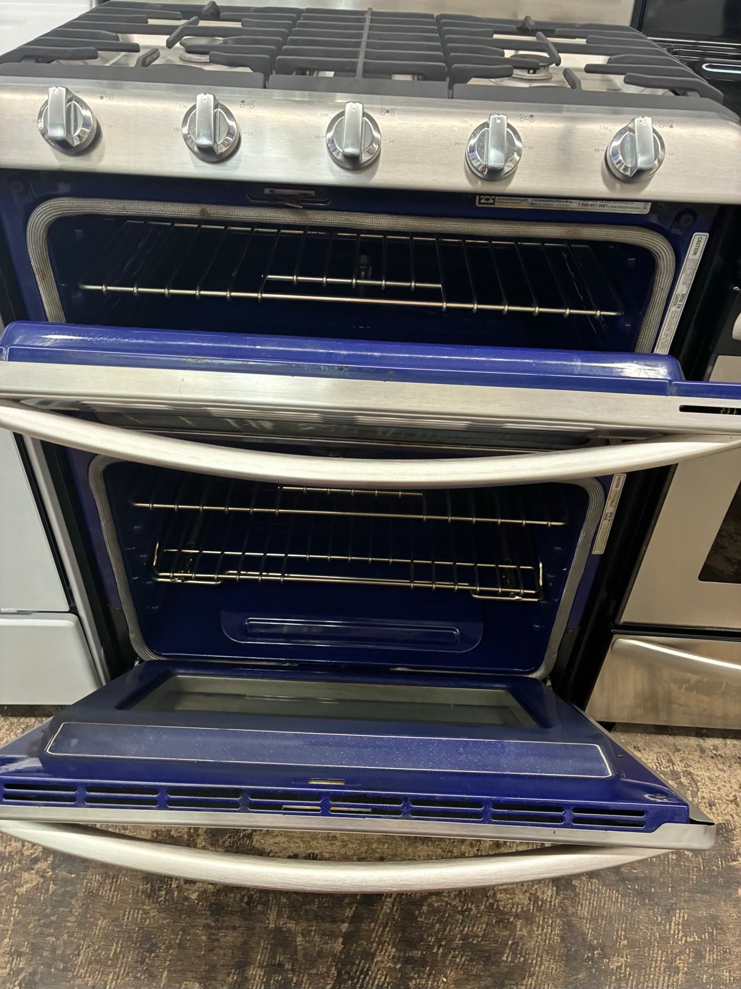 Kitchen Aid Gas Range Stainless Steel 5 Burners 30” double oven