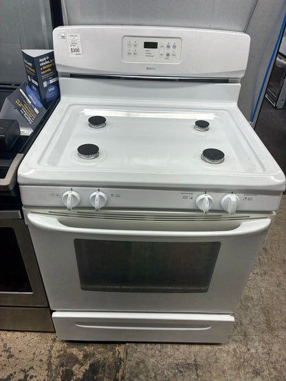 Kenmore gas range , 4 burner cream color 30”