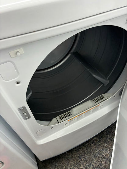 LG gas dryer 27” large capacity white
