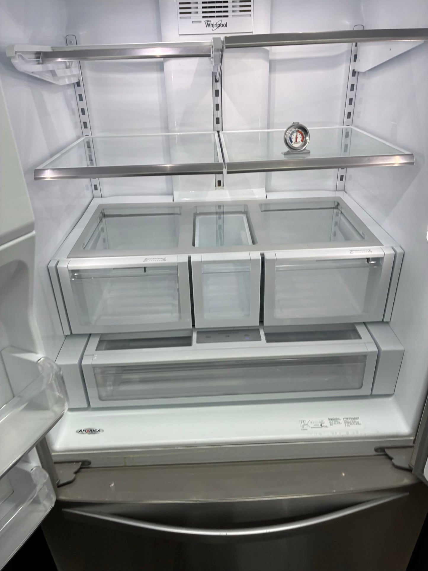 Whirlpool French door refrigerator stainless steel 36” ice maker water dispenser