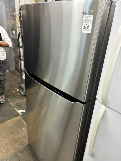 LG stainless steel Top Freezer Refrigerator 30”