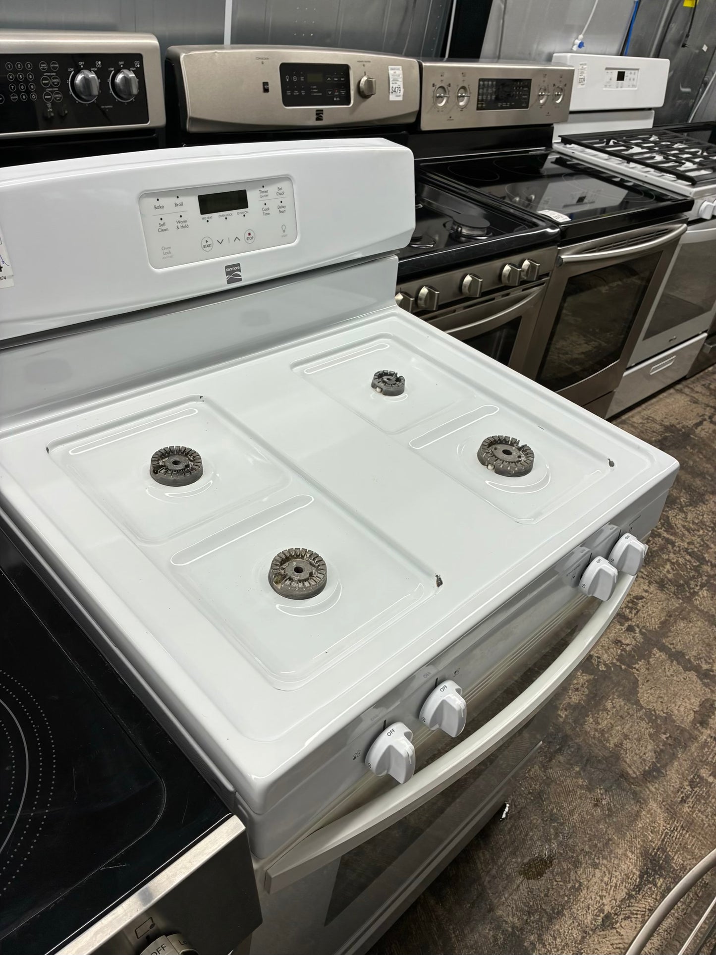 Gas Range white Burners 30”