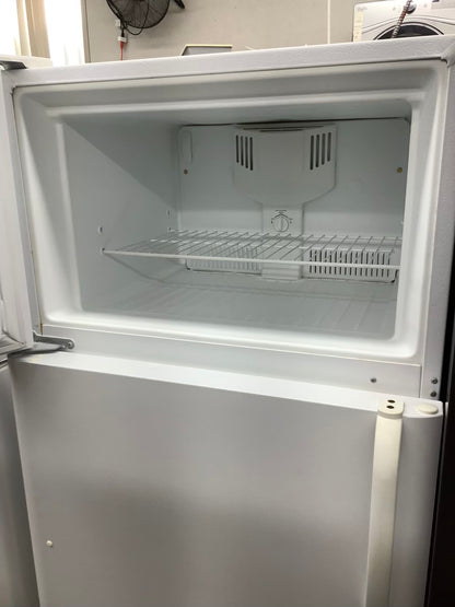 White Frigidaire Top Freezer 30”
