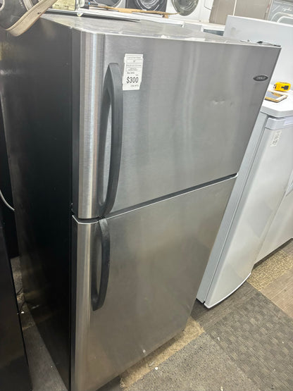 Crosley Top Freezer Refrigerator 30” stainless steel