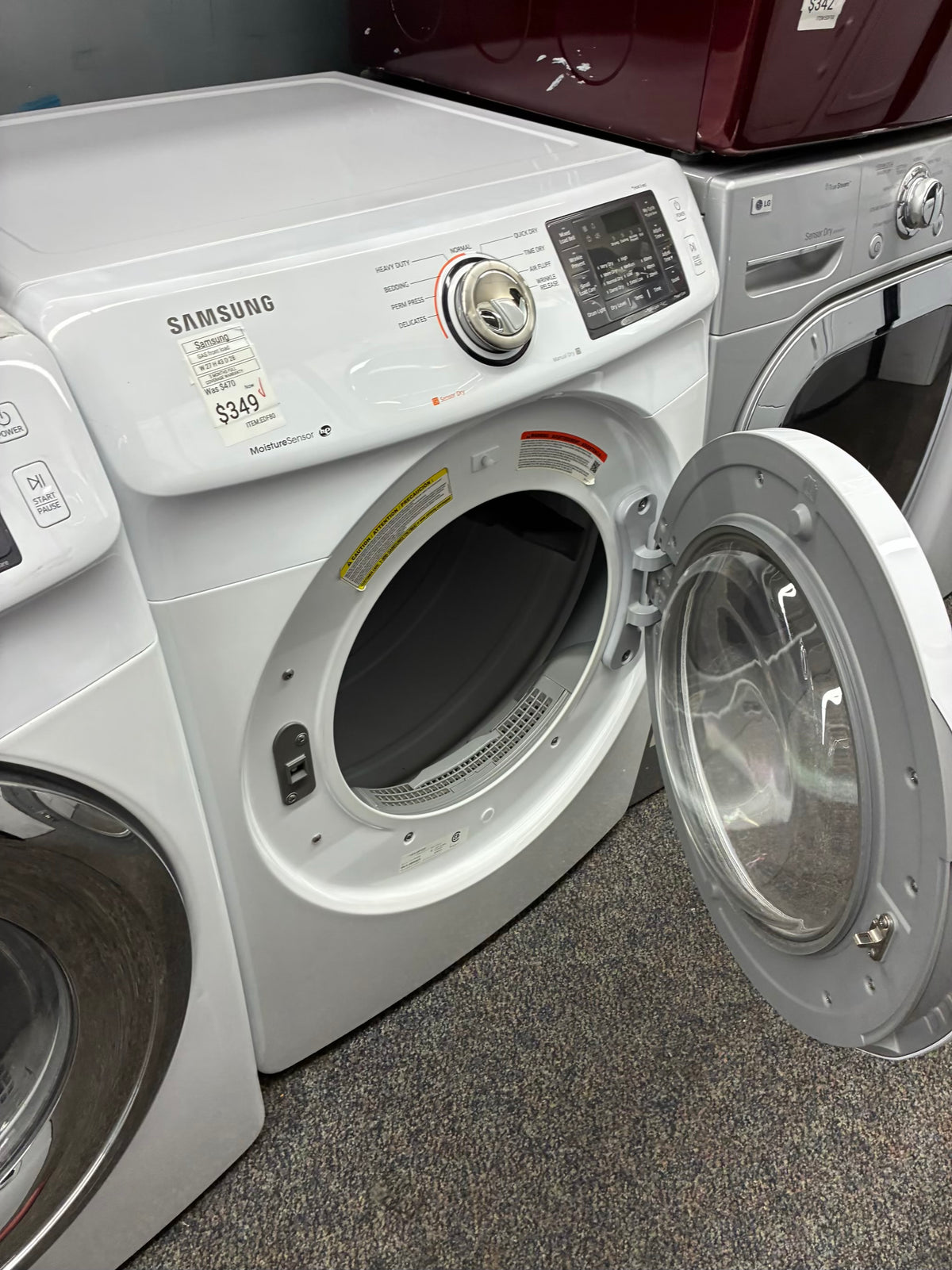 SAMSUMG gas dryer 27” large capacity white