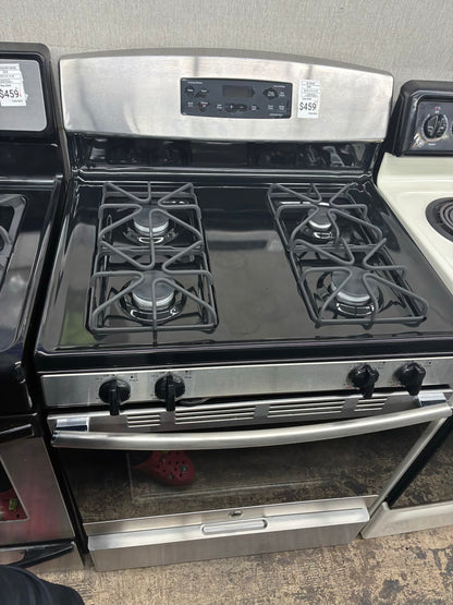 GE Gas Range Black 4 Burners 30”