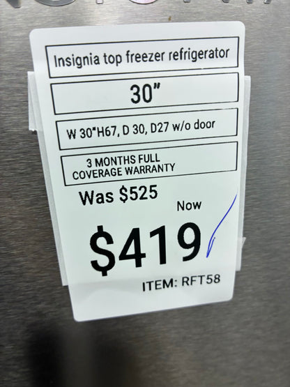 Insignia Top Freezer Refrigerator 30” stainless steel